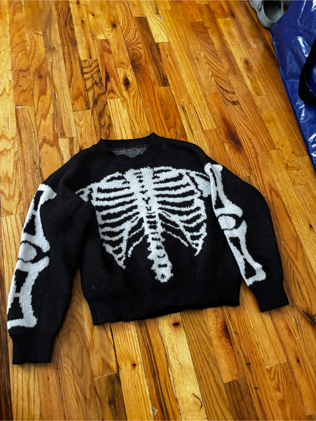 Black Skeleton Print Sweater