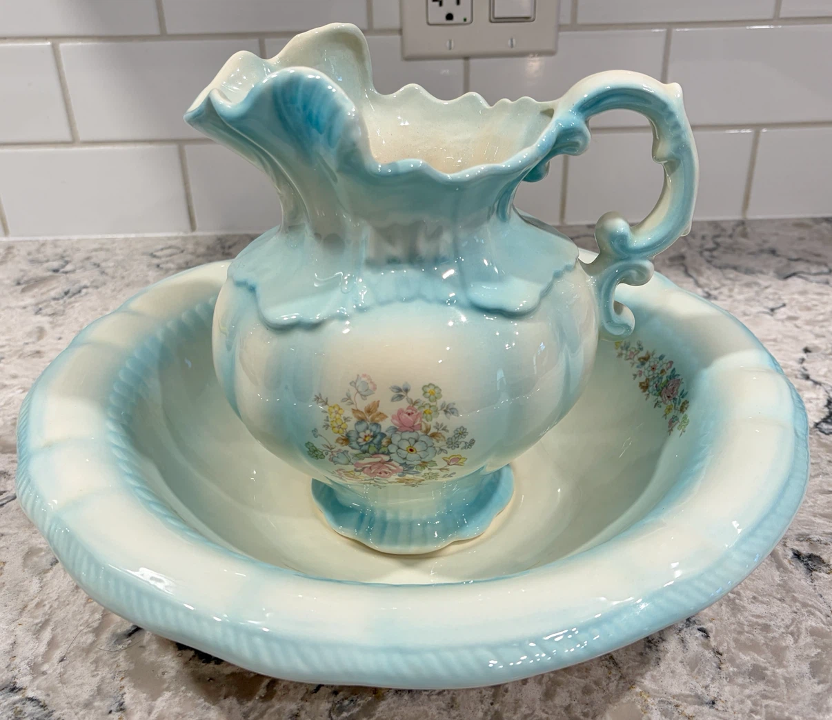 Vintage Handcrafted Len Jorgensen Pitcher & Wash Basin Set