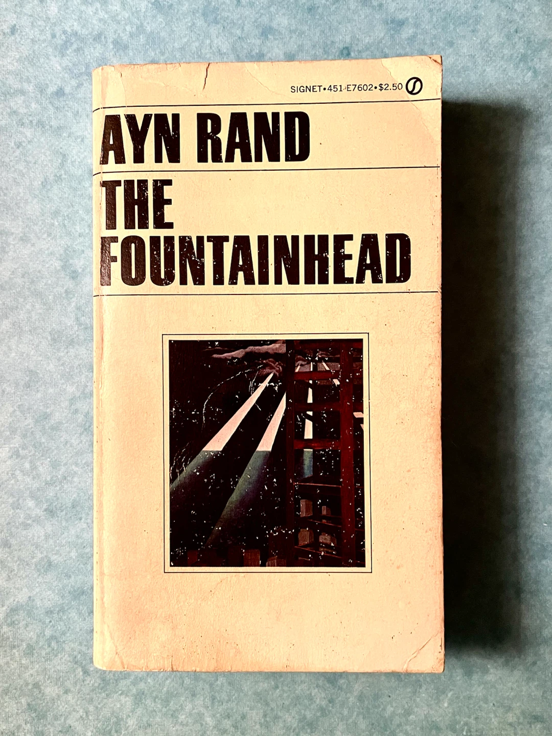 Ayn Rand The Fountainhead Paperback Book