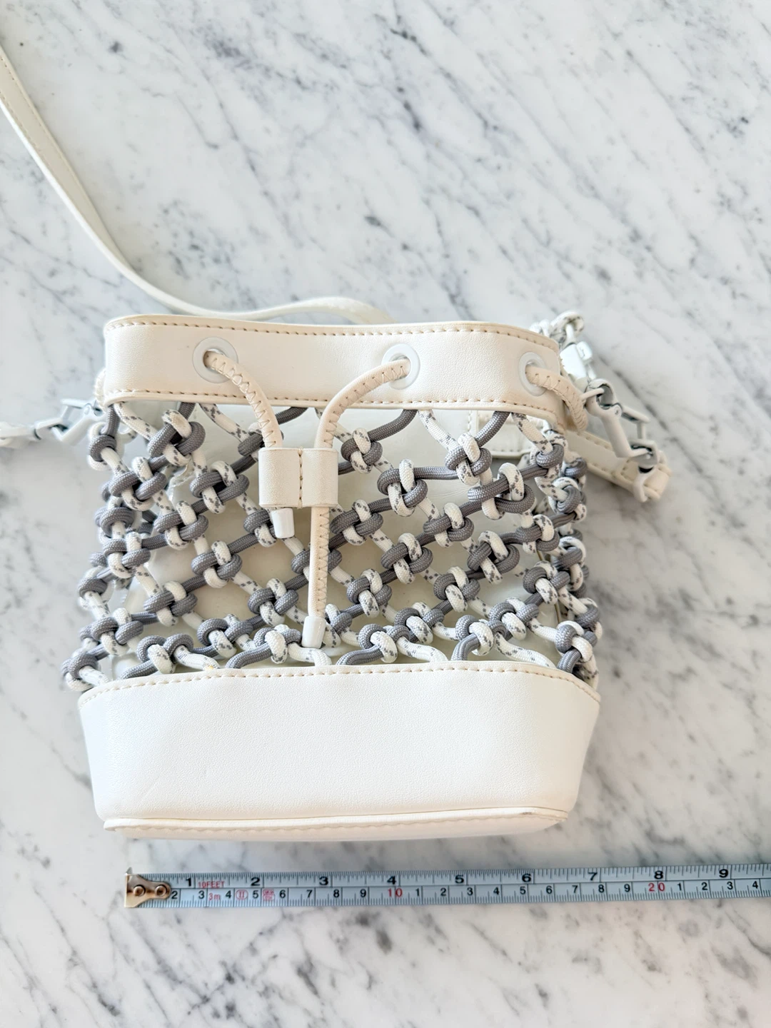 Charles & Keith White Woven Bucket Bag - photo 5