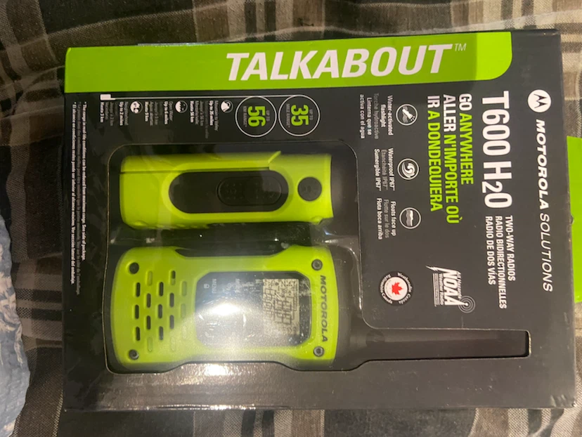 Motorola T600 H2O Talkabout Two-Way Radios (Dual Pack) - photo 2