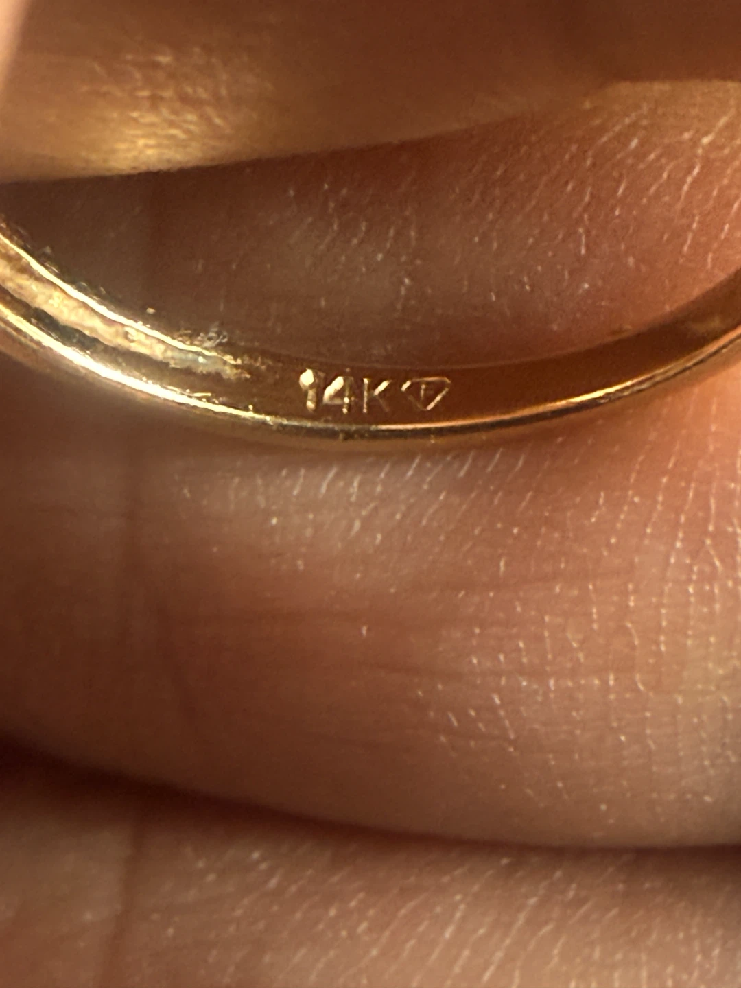 14K Gold Sapphire and Diamond Ring
