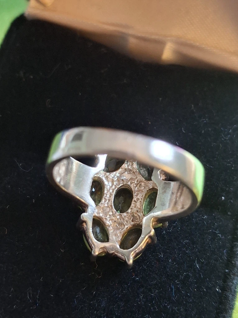 Silver peridot cluster ring (stamped 925) - photo 4