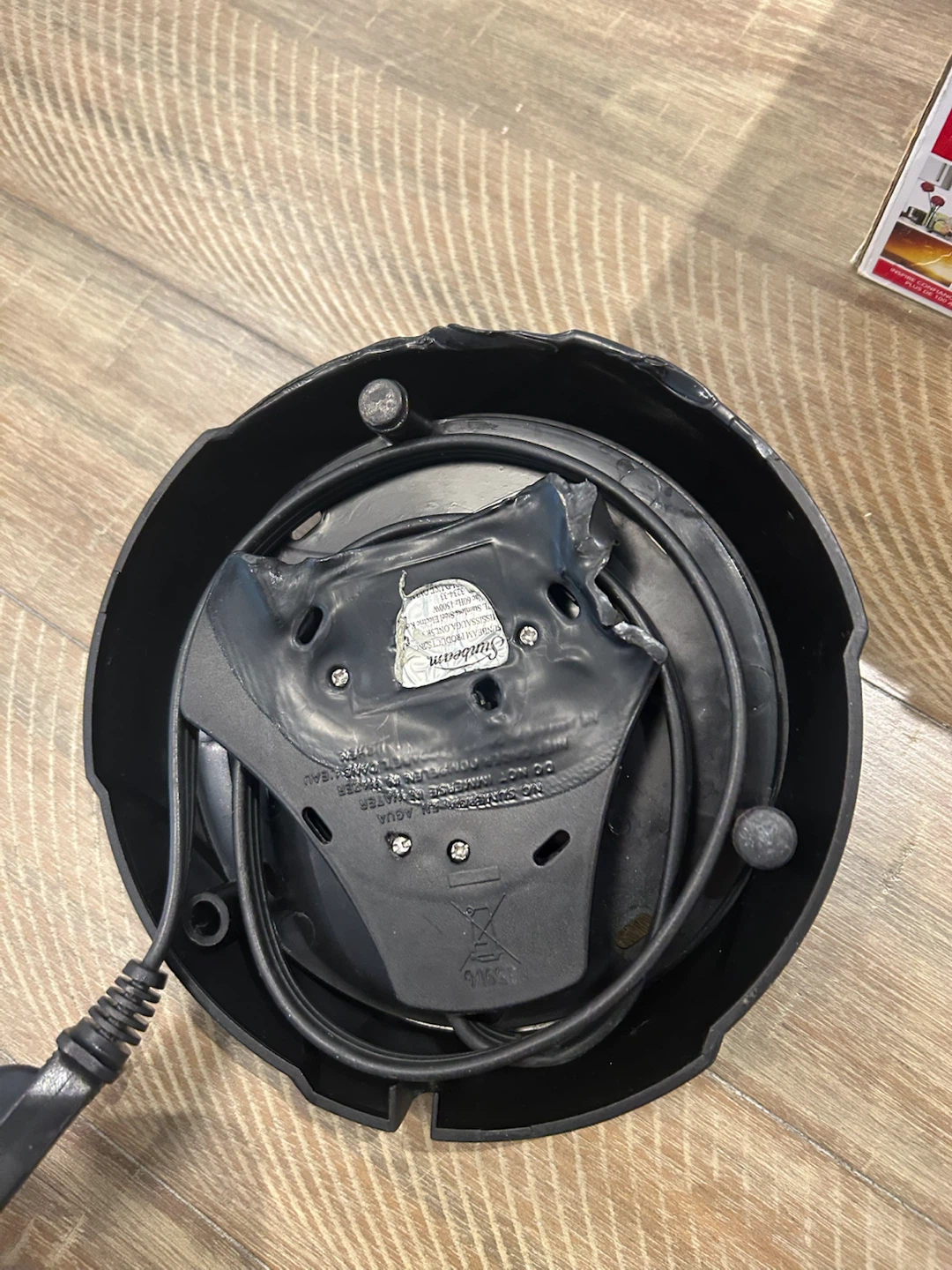 Sunbeam Stainless Steel Electric Kettle - photo 3