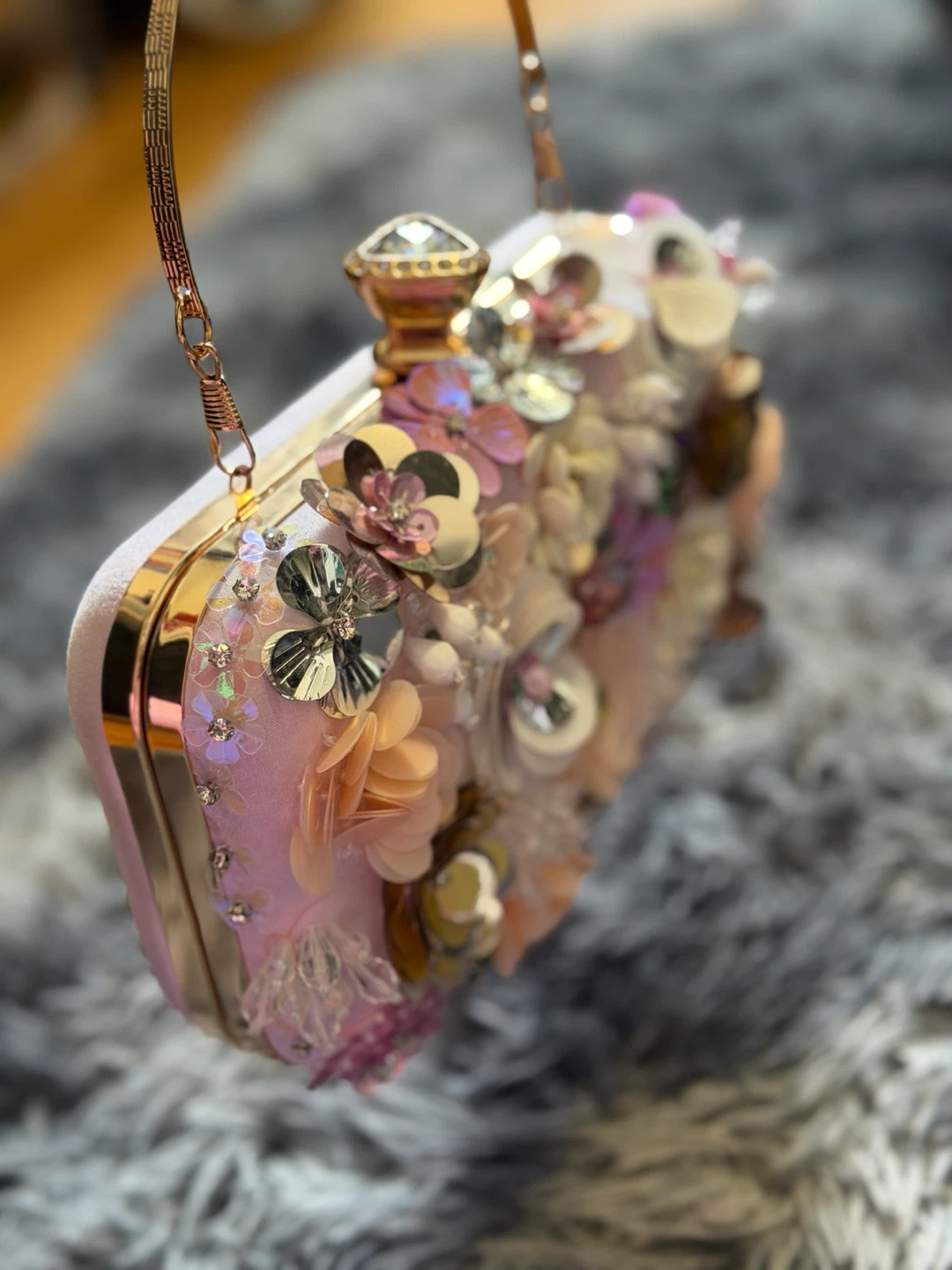 Pink Embellished Clutch Purse with Gold Chain - photo 4