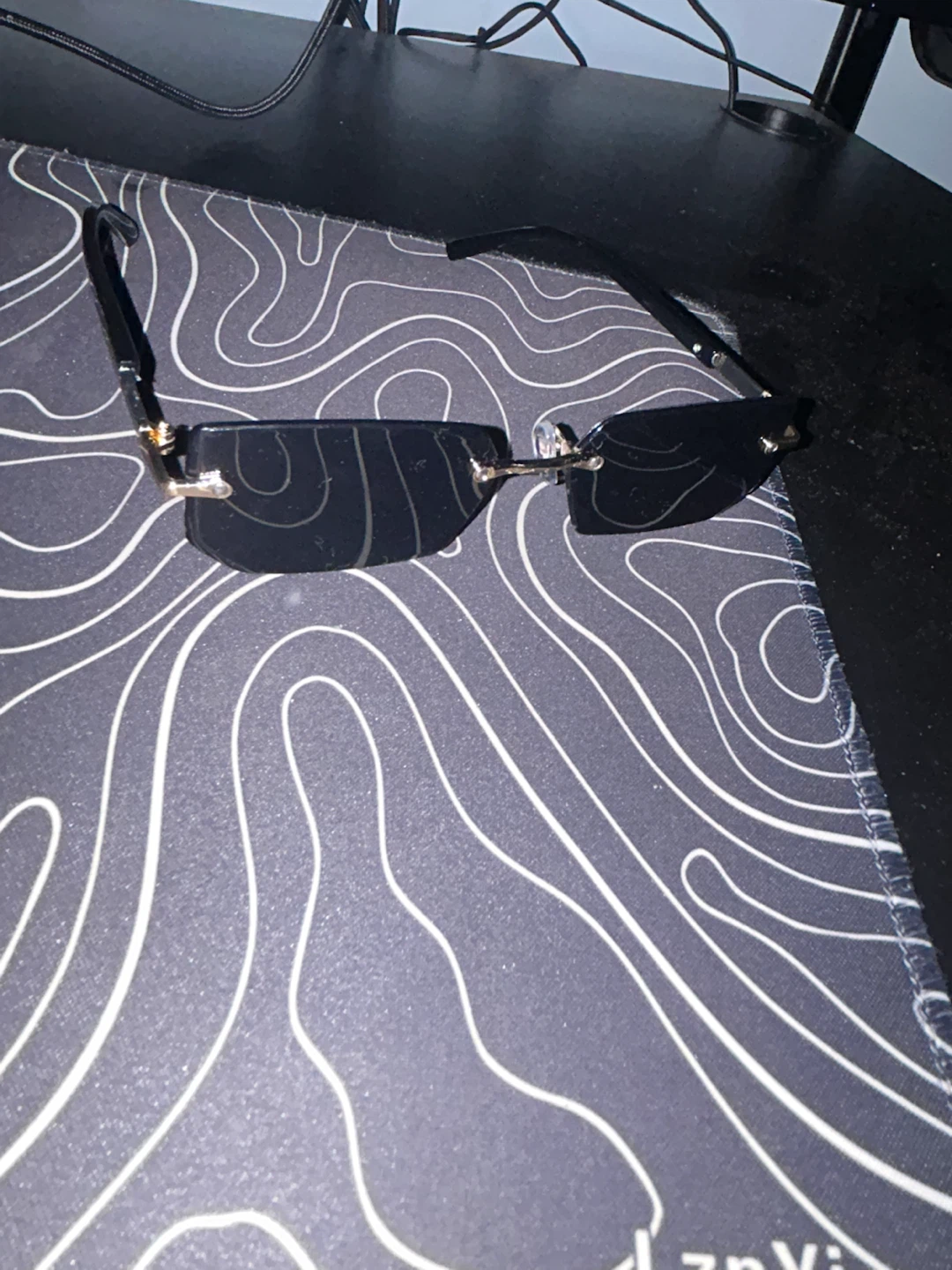 Black Rimless Rectangle Sunglasses