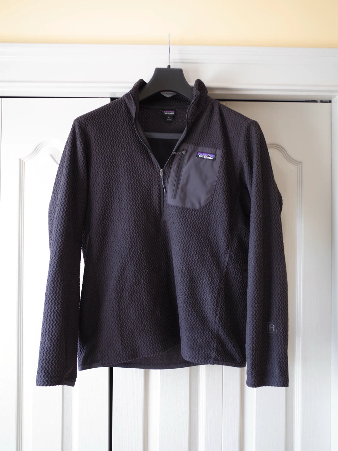 Patagonia R1® Air Fleece Zip-Neck 169$