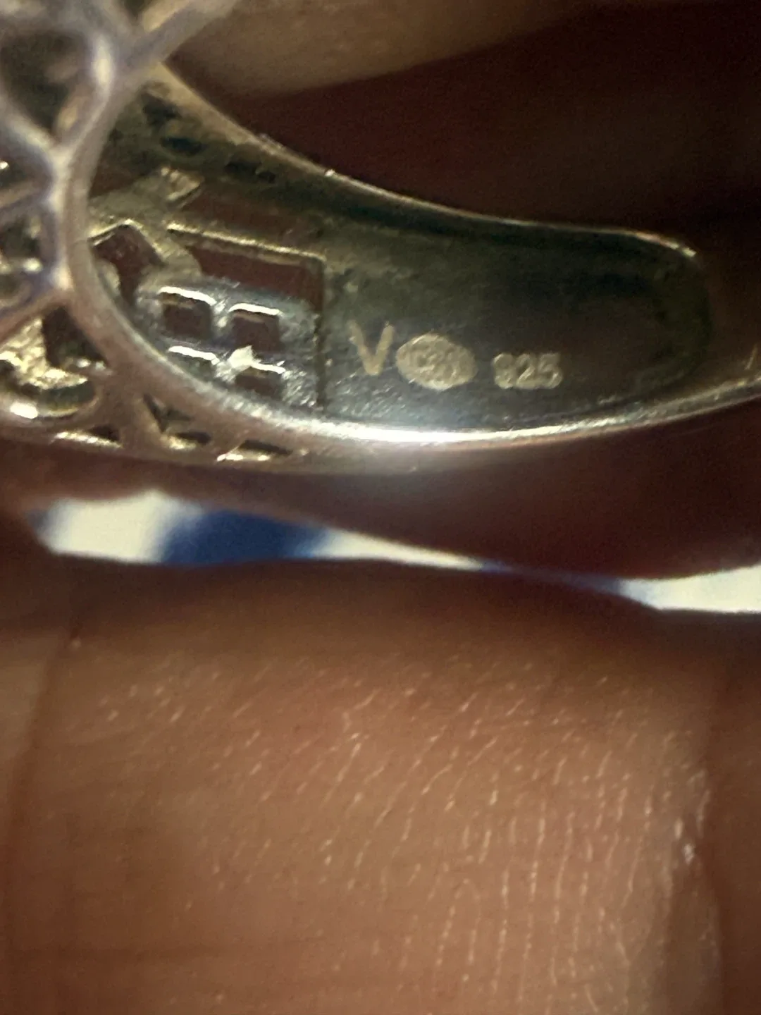 Vintage Sterling Silver Chinese "Fu" Good Fortune Ring - photo 3