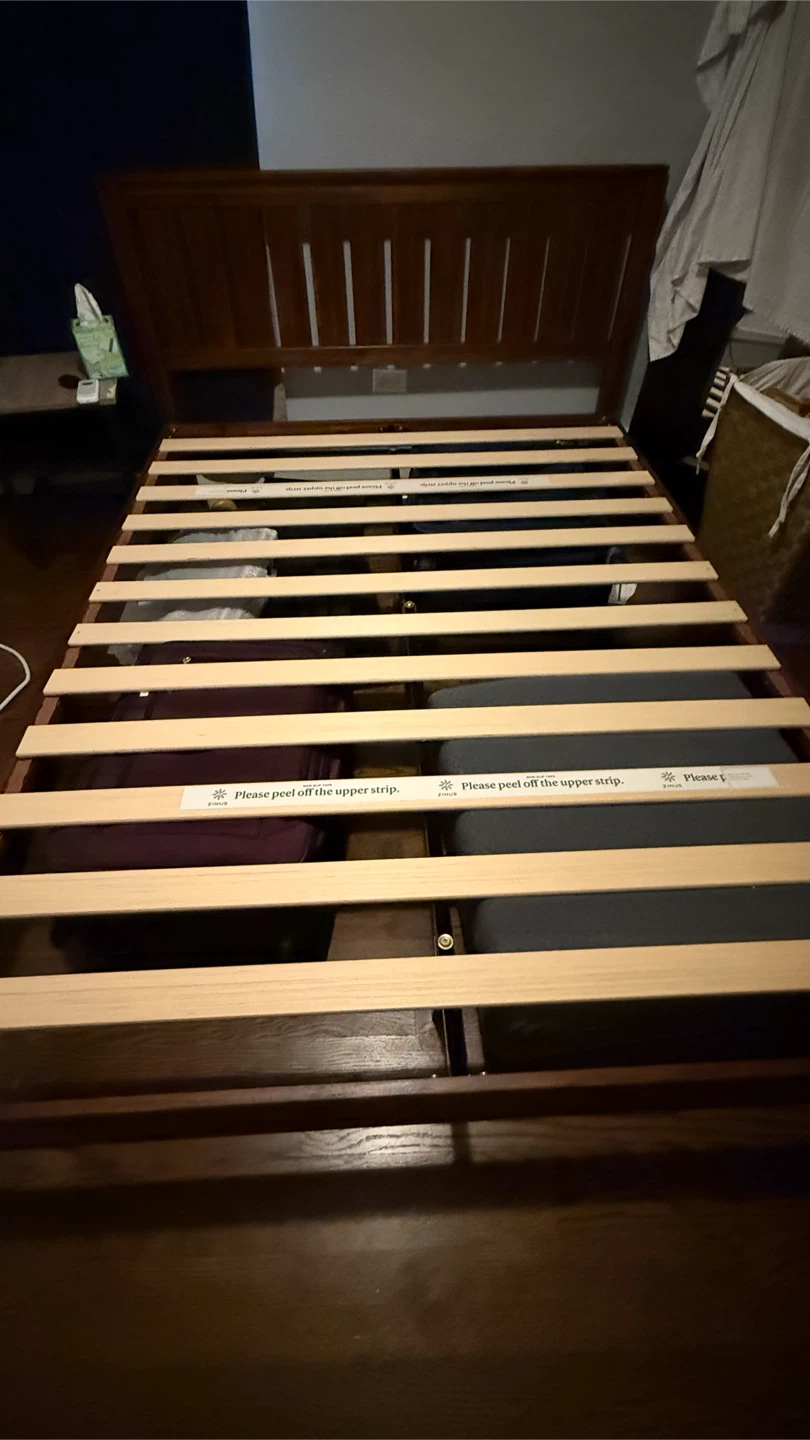 Queen size bed with mattress