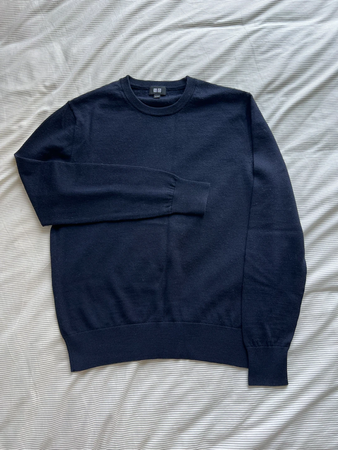Uniqlo Merino Wool Sweater XS - photo 2