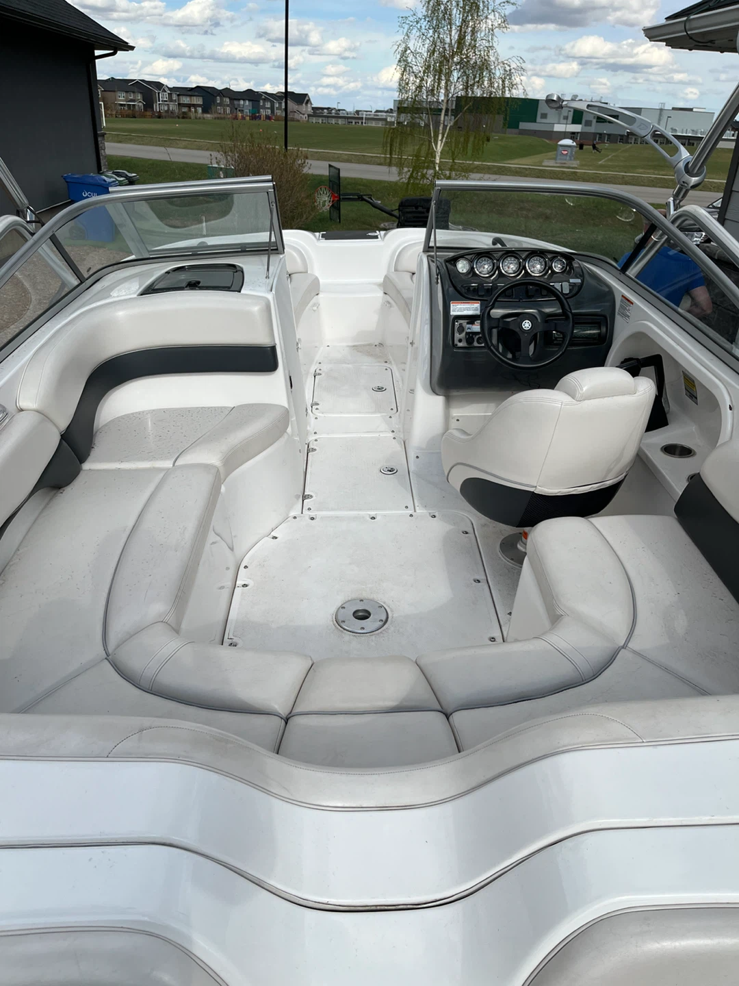Yamaha SX210 Jet Boat - photo 3