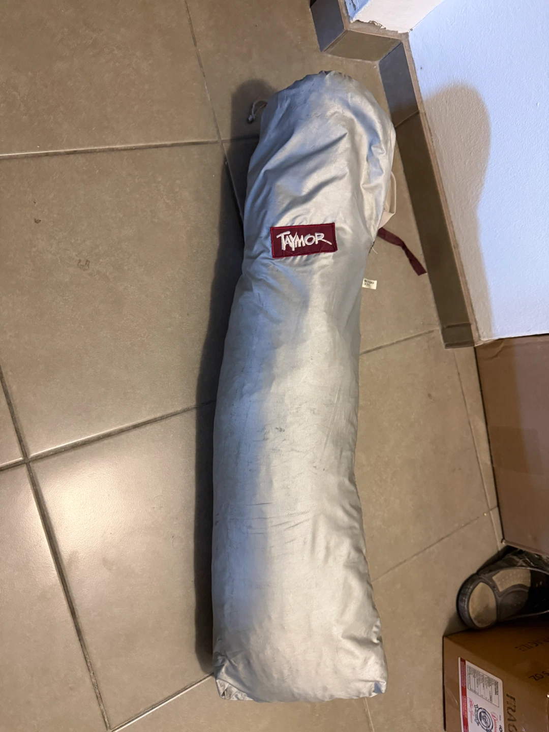 Taymor Camping Tent with Stakes & Carrying Bag