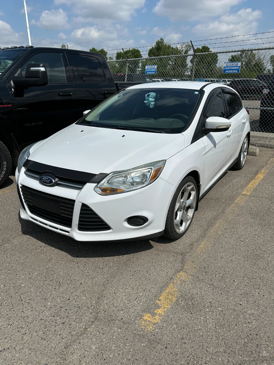 2013 Ford Focus SE - photo 2