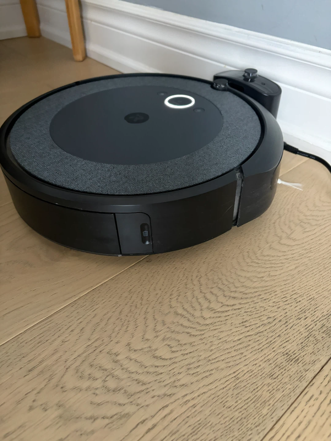 iRobot Roomba i3 Robot Vacuum with Charging Dock - photo 2