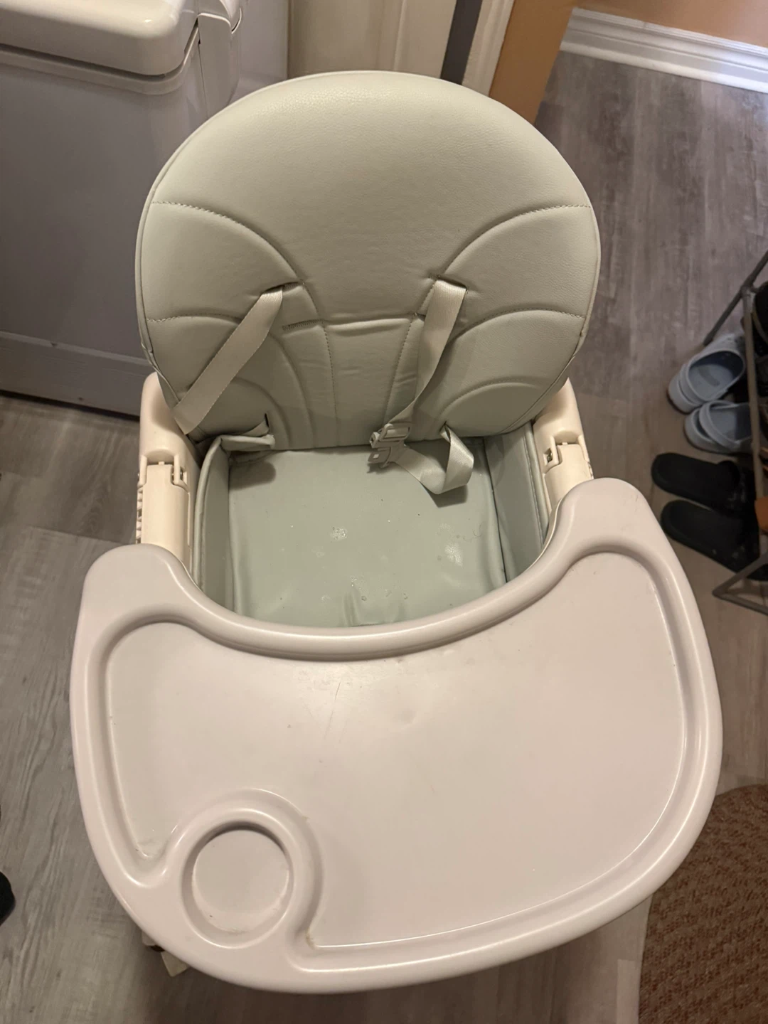 Adjustable Baby High Chair with Tray - photo 2
