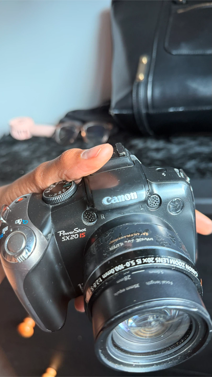 Canon PowerShot SX20 IS Digital Camera - photo 3