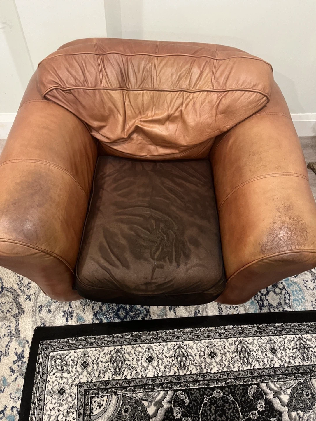 Brown Leather Armchair - photo 2