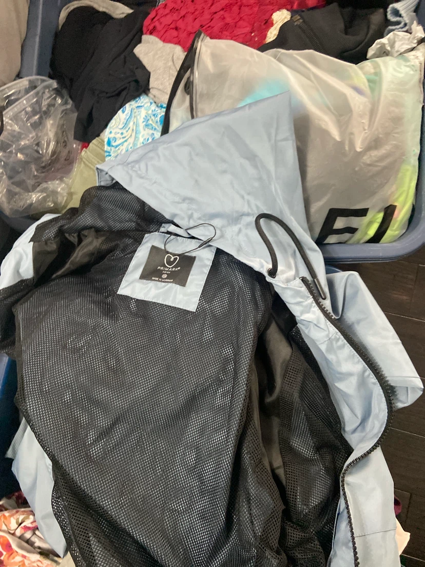 Lot  of clothing - photo 2