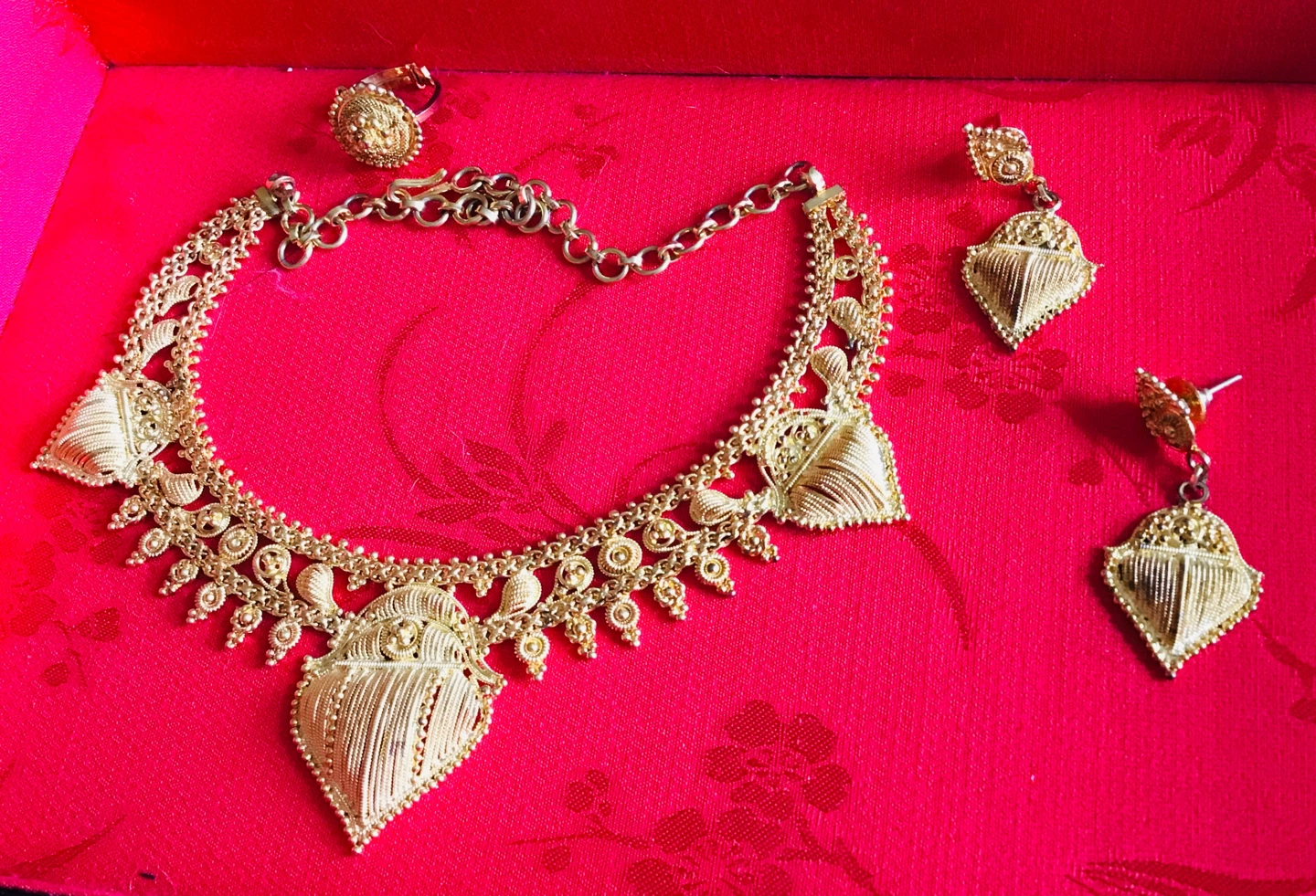 Gold plated necklace, earring and ring set - photo 2