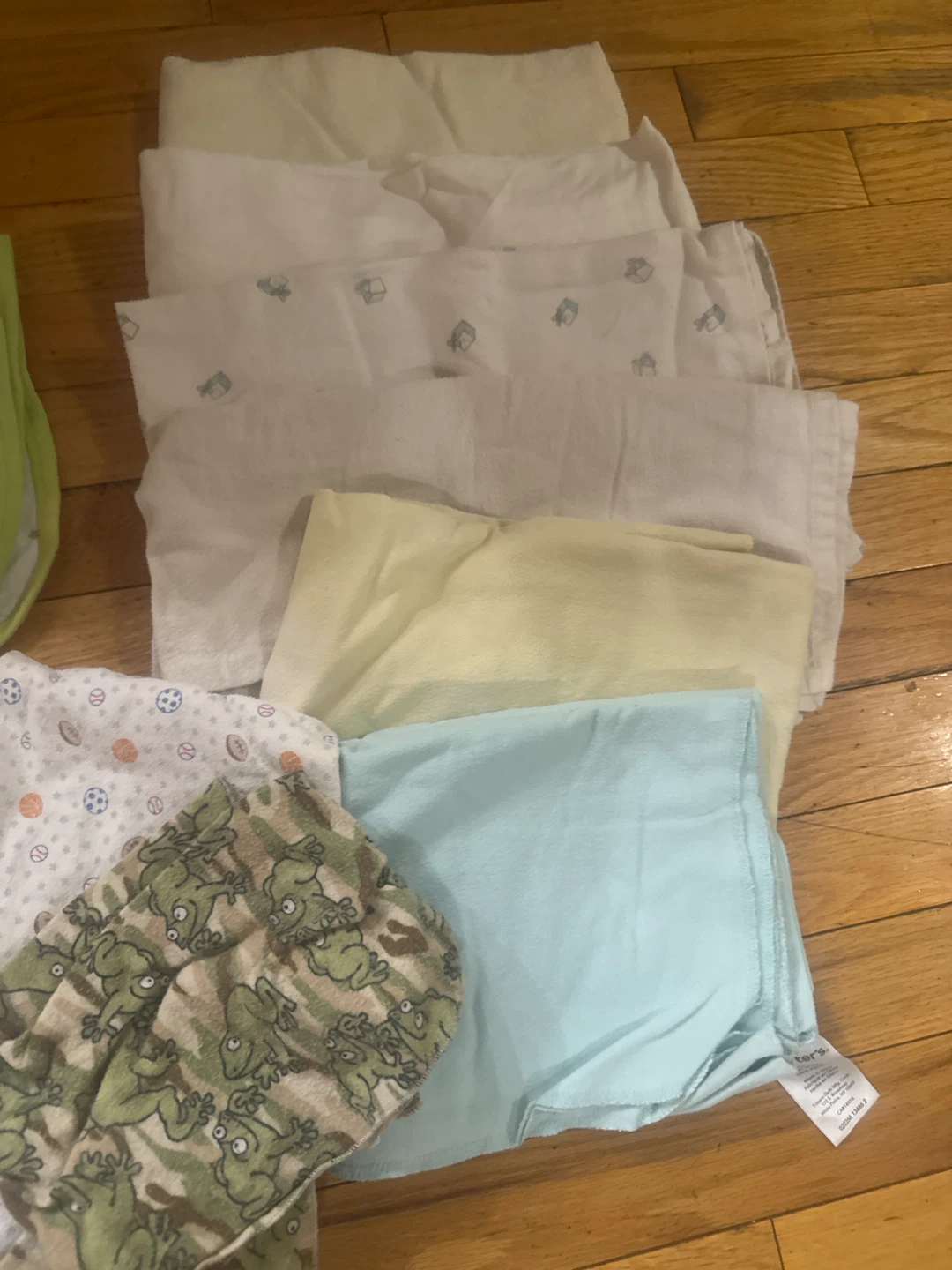 Bundle of Swaddles - photo 3