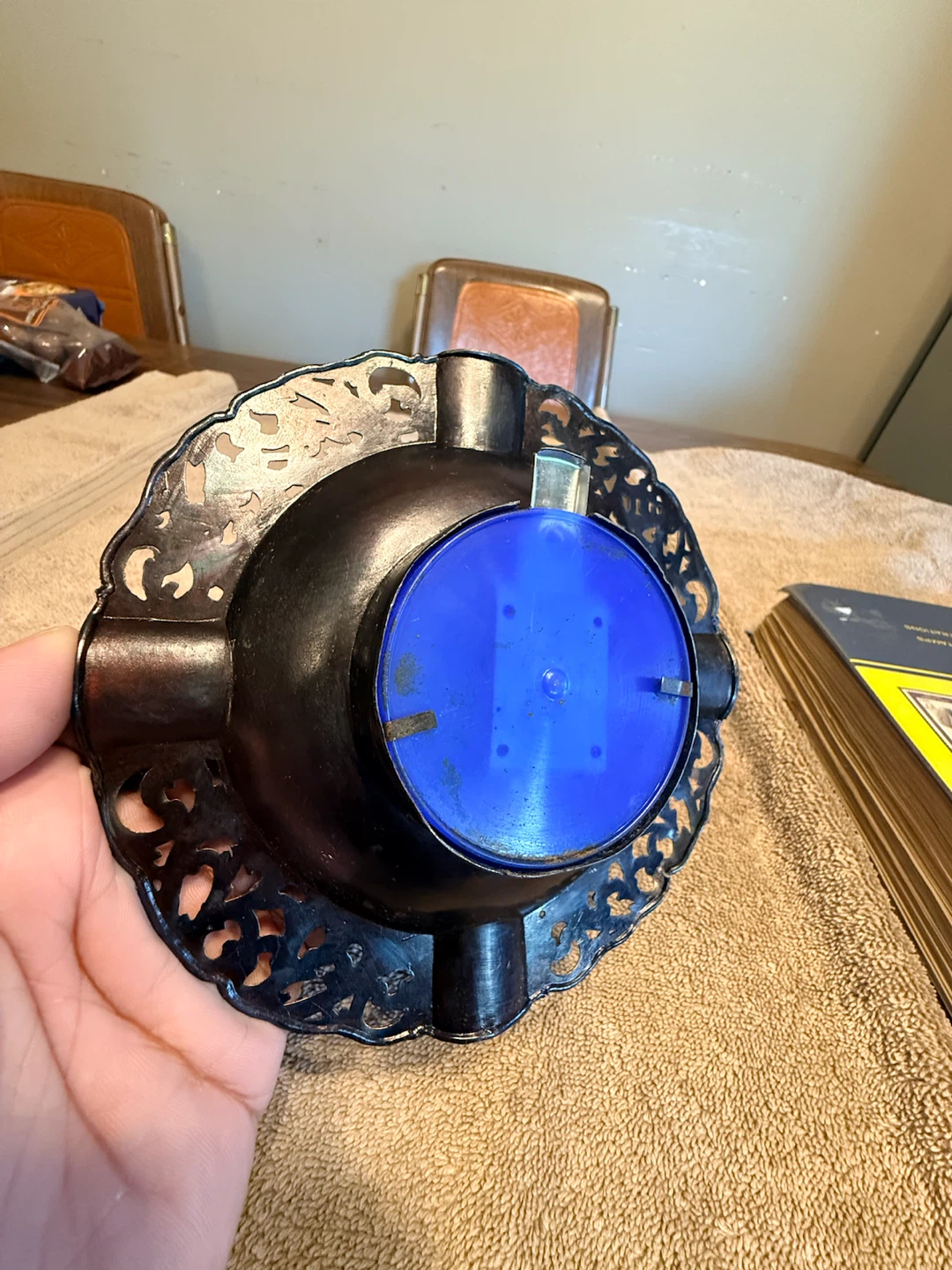 VINTAGE ASHTRAY WITH ROULETTE WHEEL - photo 4