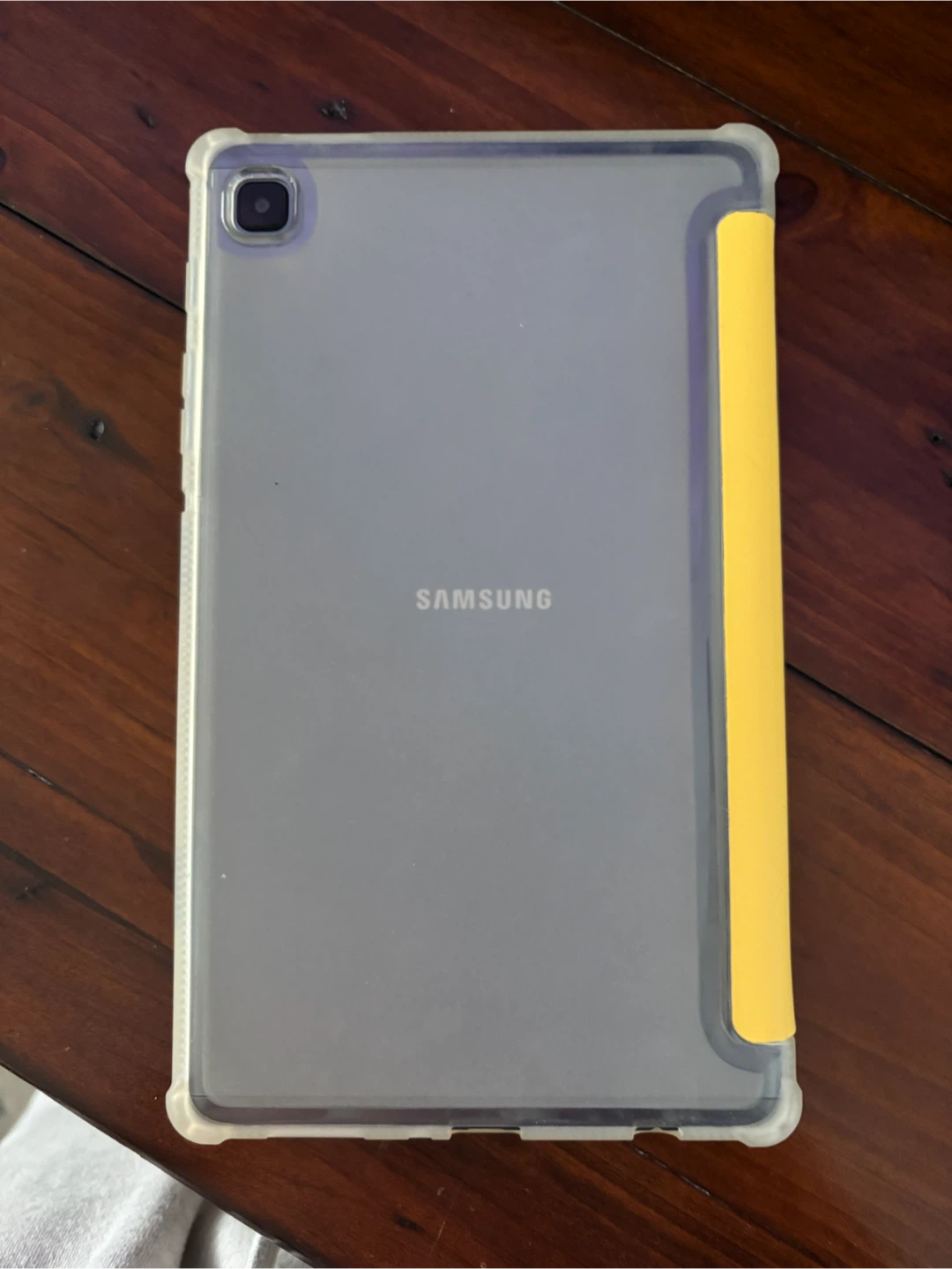 Samsung Galaxy Tablet with Yellow Case - photo 2