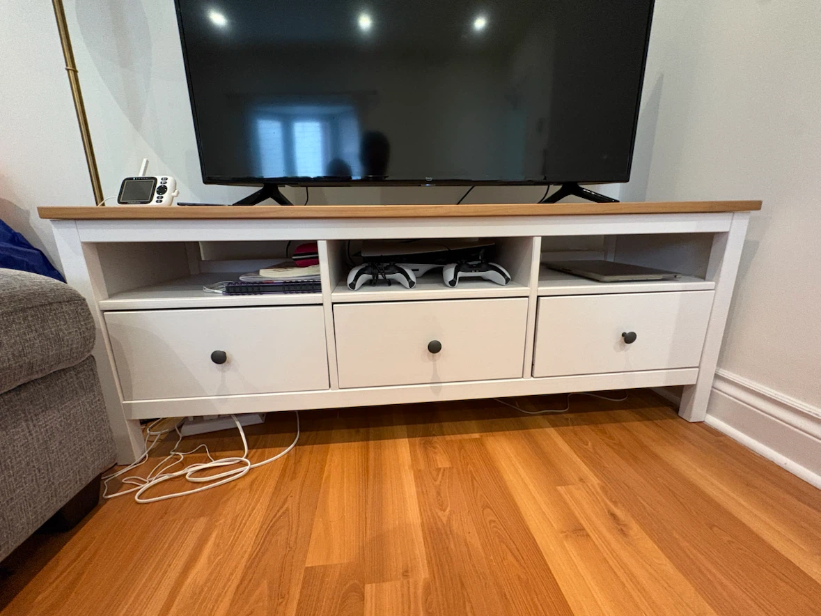 IKEA HEMNES TV Stand / Console – White