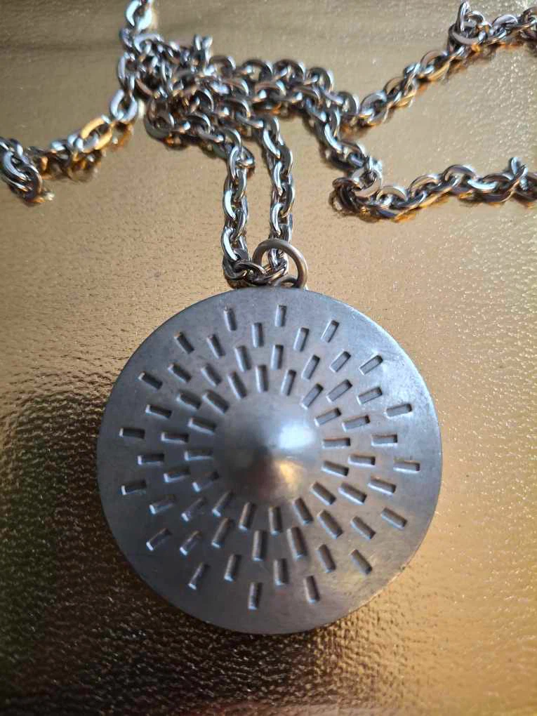 Necklace with vintage pewter pendant - photo 2