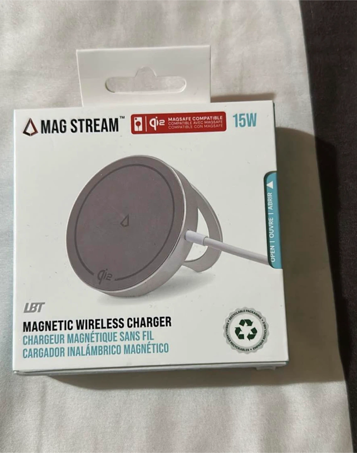Mag Stream 15W Magnetic Wireless Charger