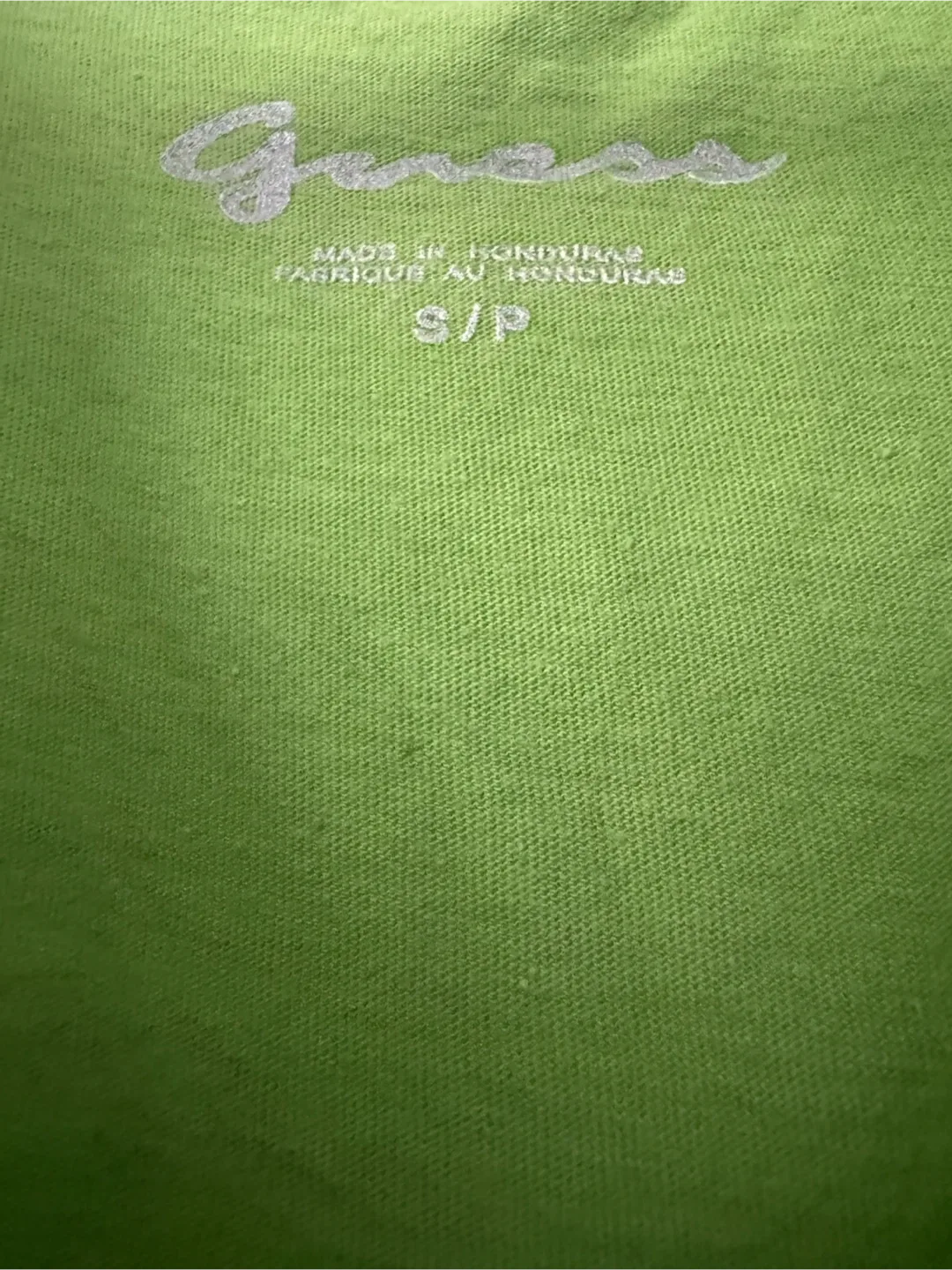 Vintage GUESS V-Neck T-Shirt - photo 3