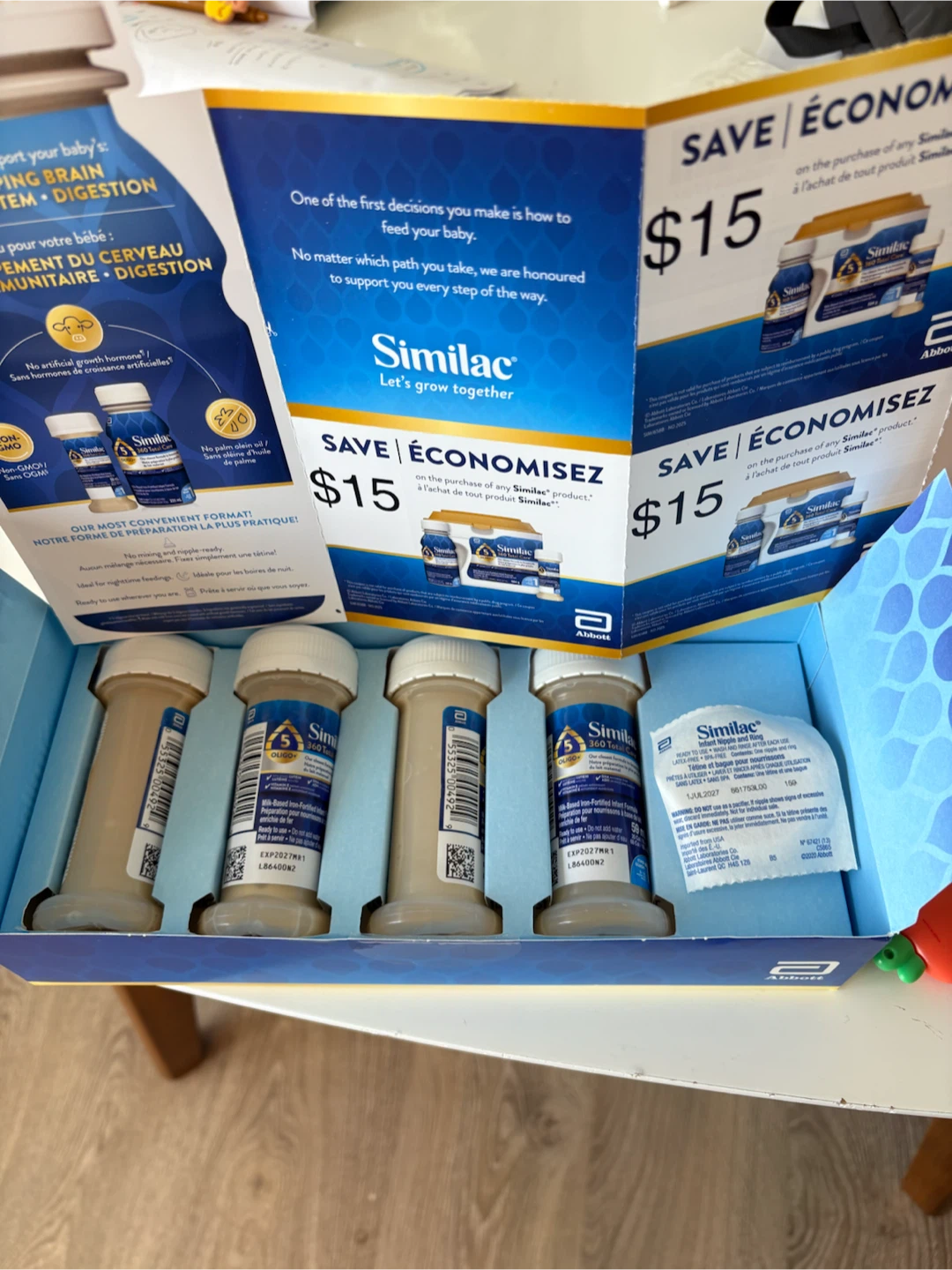 Similac Coupon & Ready-to-Feed Infant Formula (4 bottles)