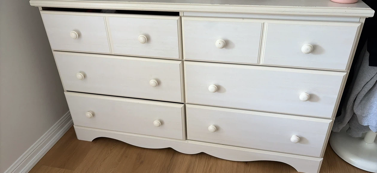 Drawers storage cabinet
