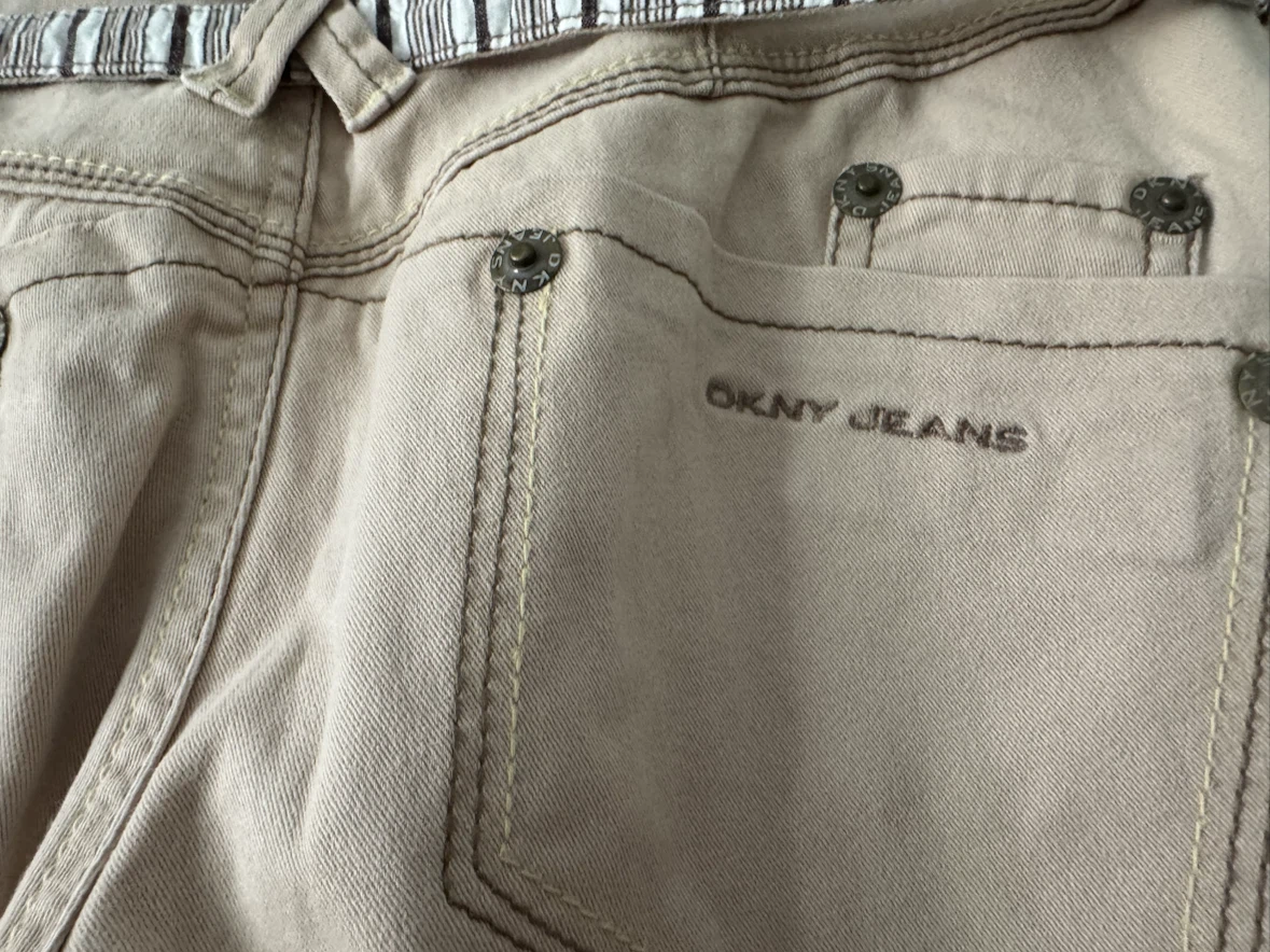 DKNY JEANS Khaki Capris with Belt - photo 3
