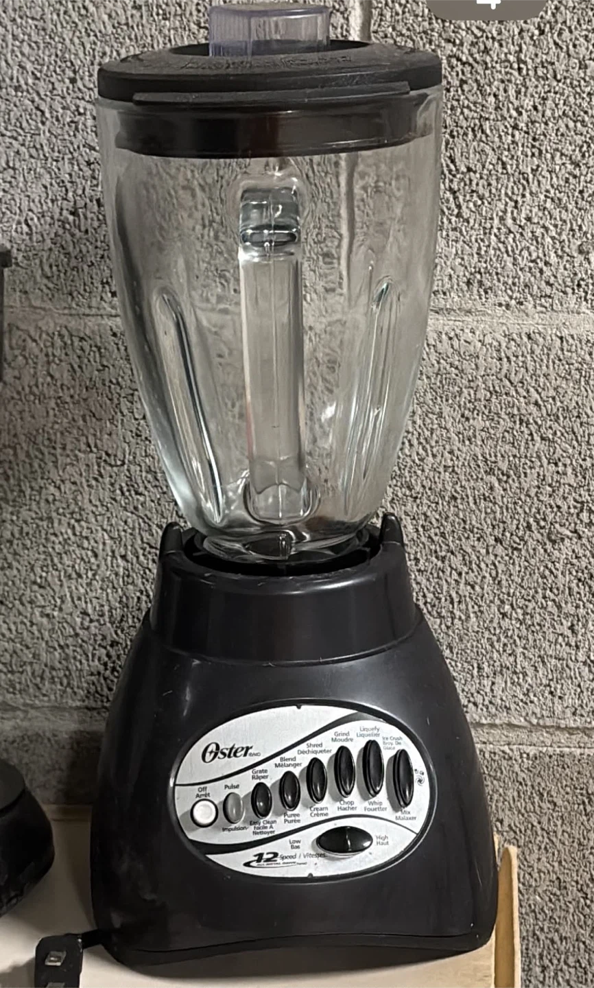 Oster 12-Speed Blender