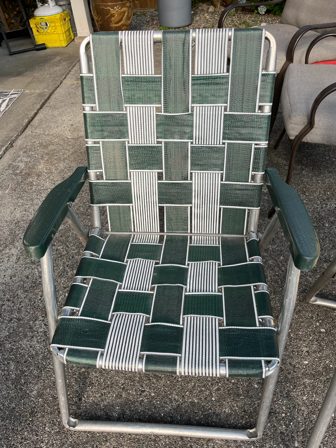 Vintage Webbed Folding Lawn Chairs (2) - Made in Canada - photo 4