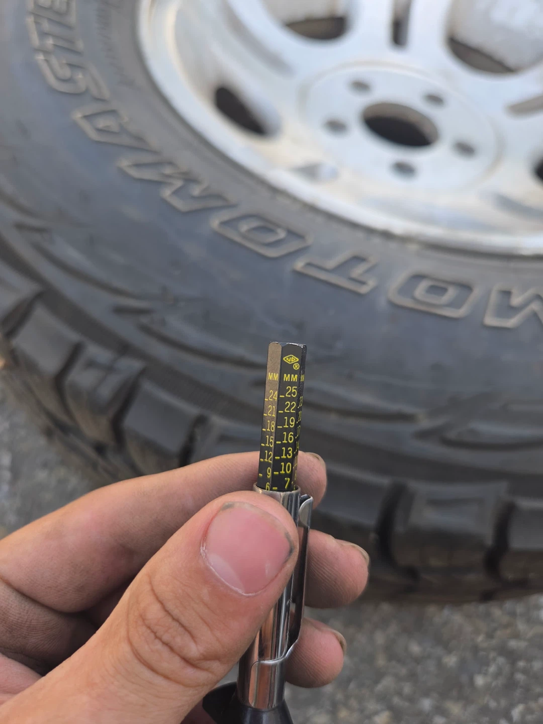LT235/75R15 M+S Tires on Rims
