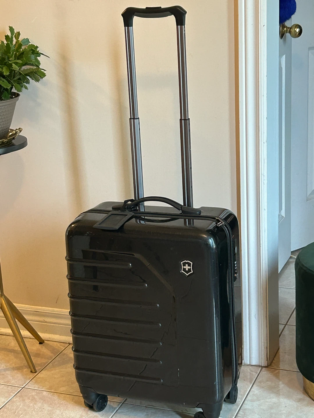 Victorinox Black Hardside Carry-On Luggage