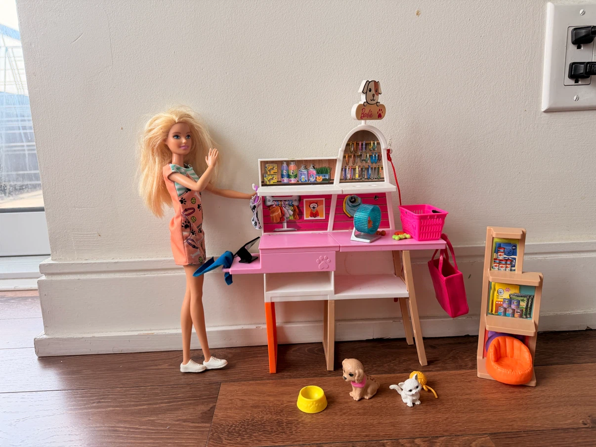 Barbie Wardrobe Doll Playset,pet shop and shopping store - photo 3