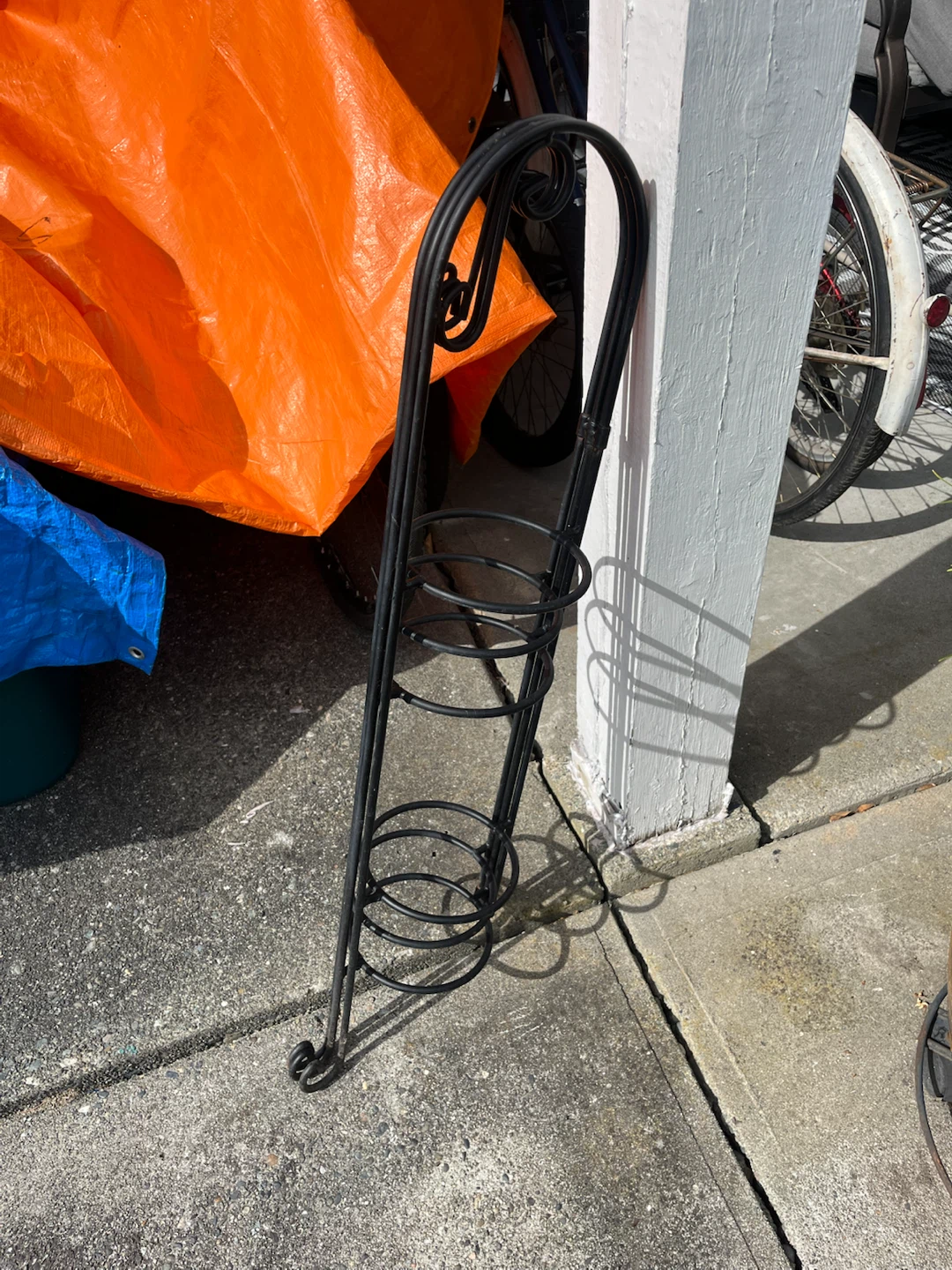 Wrought iron foldable vintage plant stand - photo 5