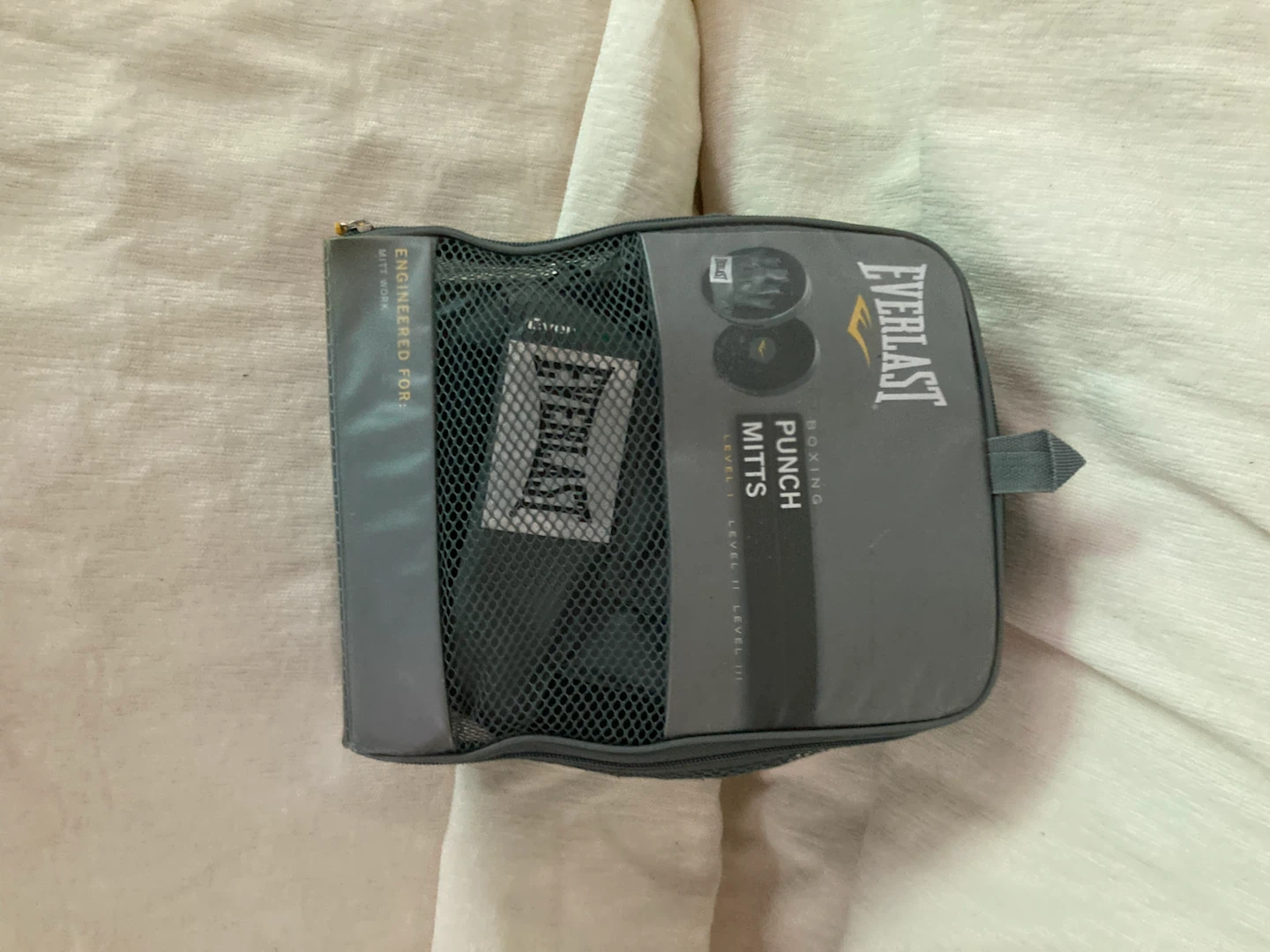 Everlast Mantis Boxing Punch Mitts - photo 4