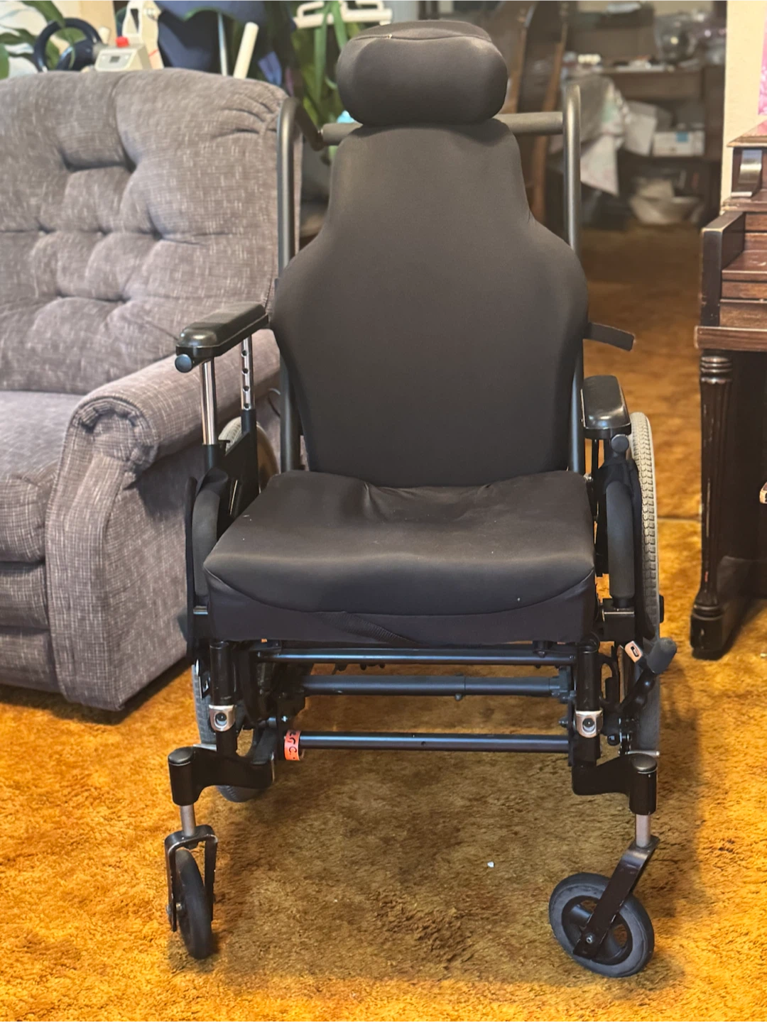 Quickie Jay Power Wheelchair with Whitmyer Headrest - photo 2
