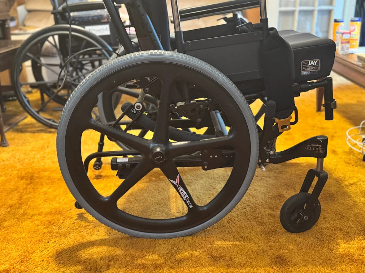 Quickie Jay Power Wheelchair with Whitmyer Headrest - photo 3
