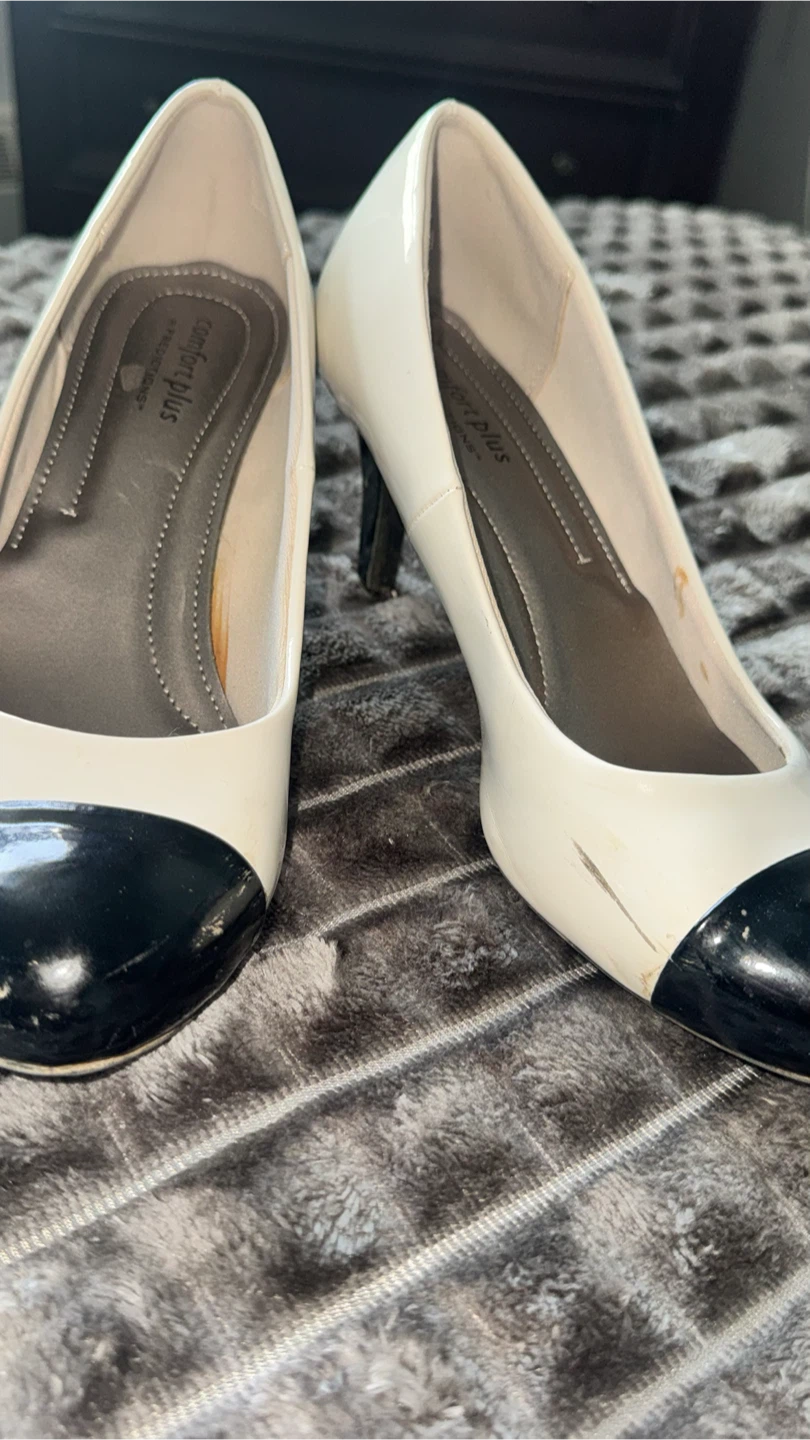 Predictions Heels Size 8