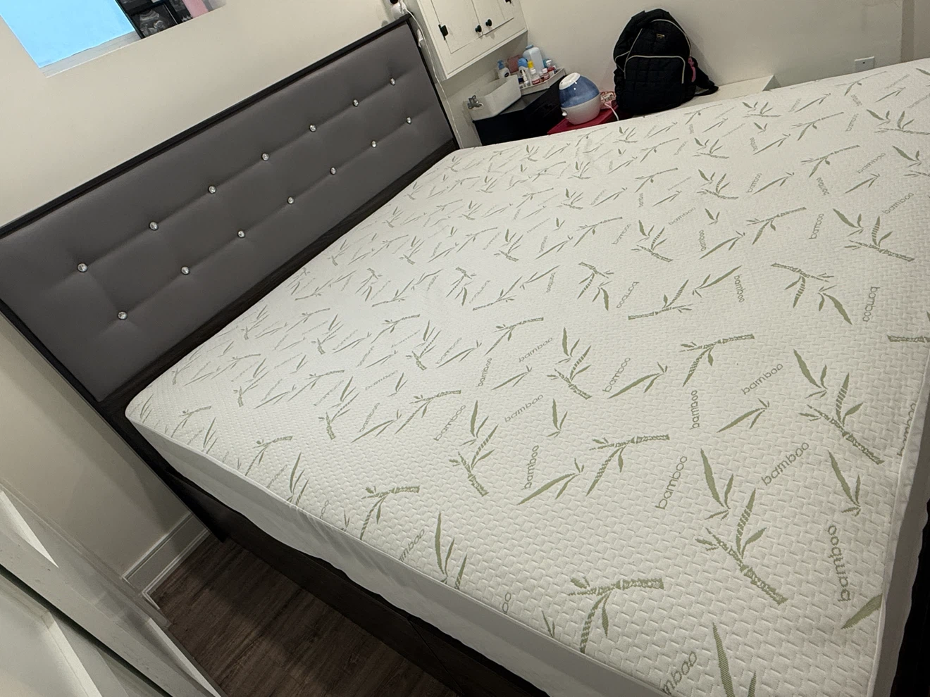 Complete King Bed Set (Frame + Mattress)