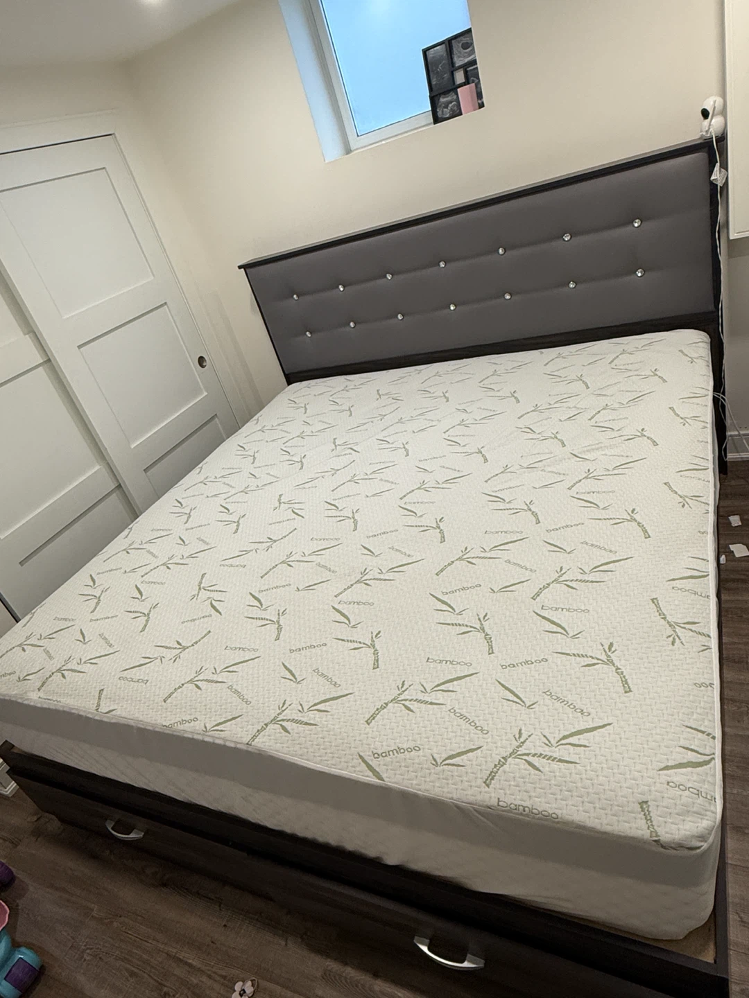 Complete King Bed Set (Frame + Mattress) - photo 2