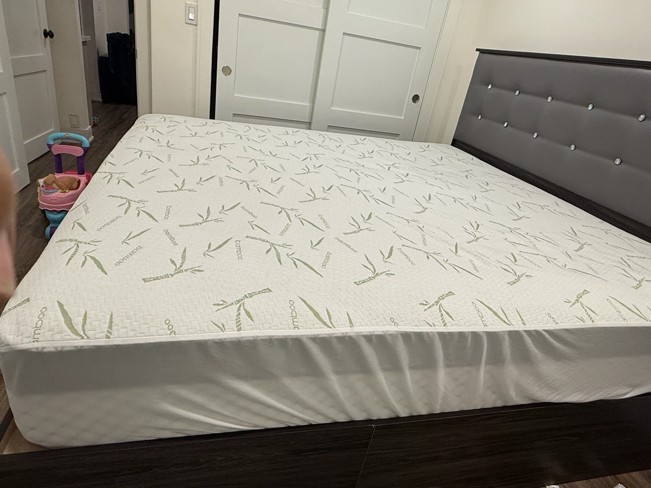 Complete King Bed Set (Frame + Mattress) - photo 3