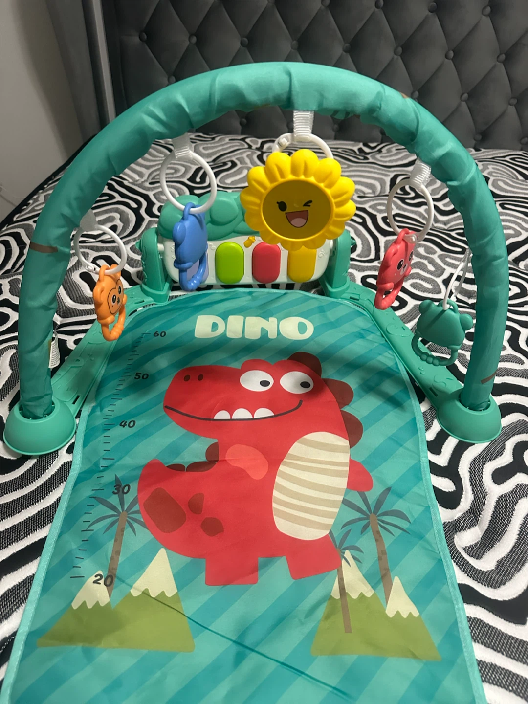Baby Play Mat with Arch and Piano - photo 3