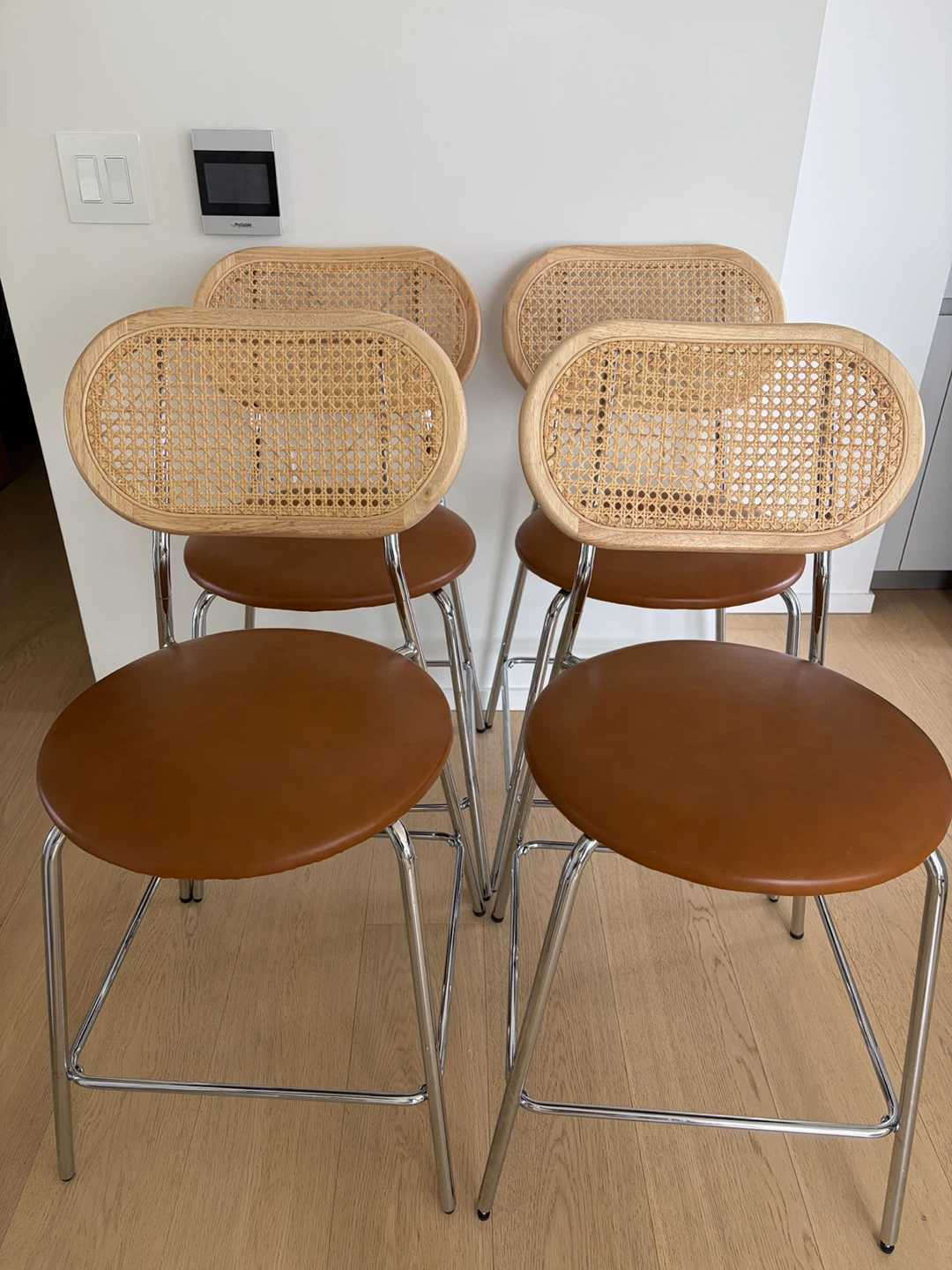 4 barstools raffia and cognac leather - photo 2