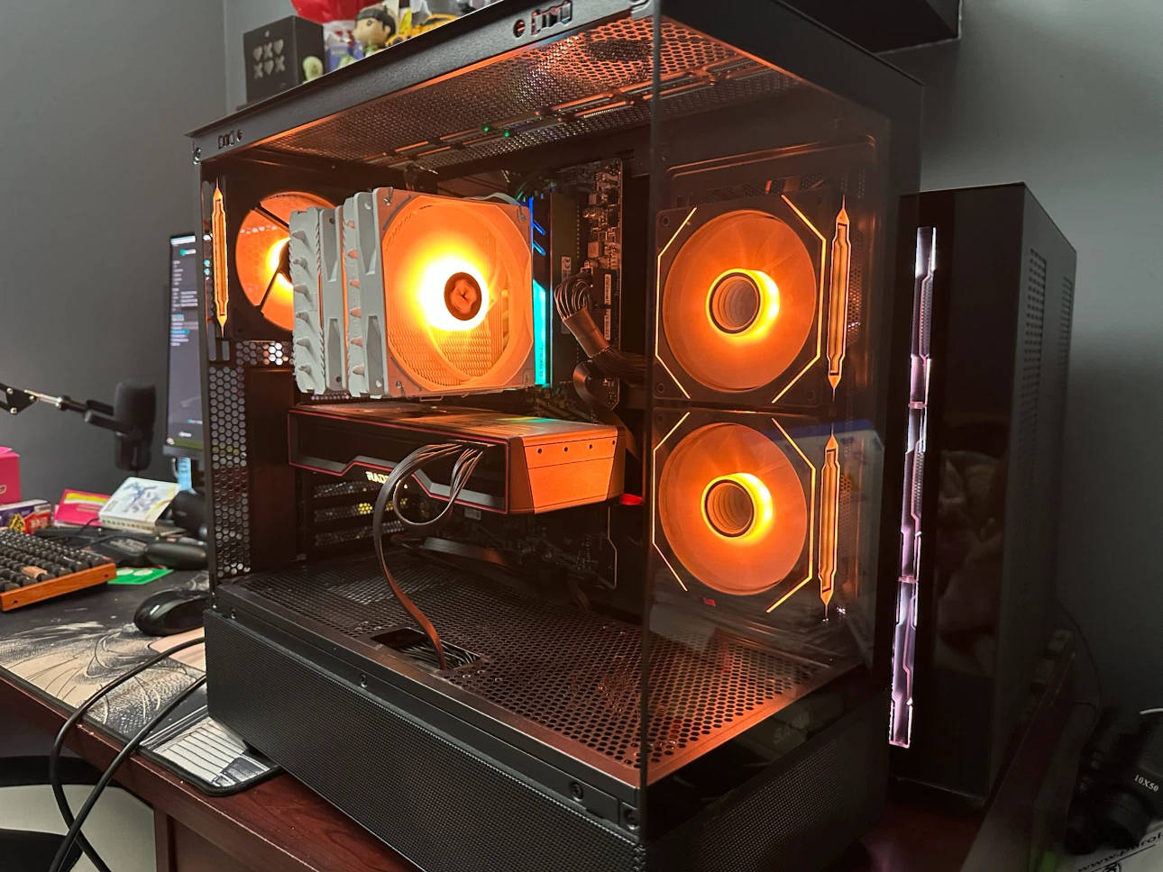 Custom Gaming PC – Ryzen 7 5700X / Radeon RX 6800 XT / 32GB RAM