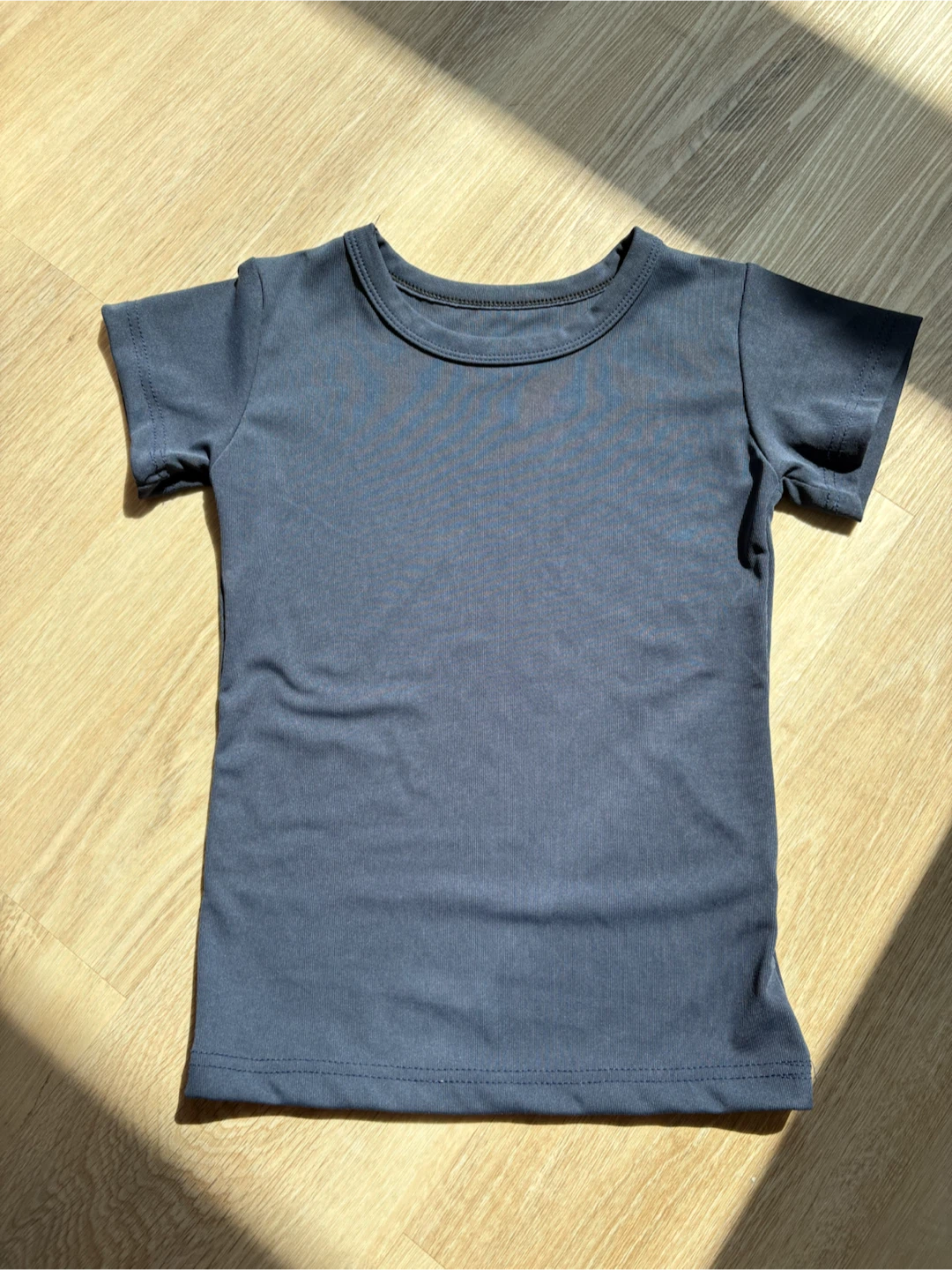 XS - Dark Grey Fitted Baby Tee 🩶